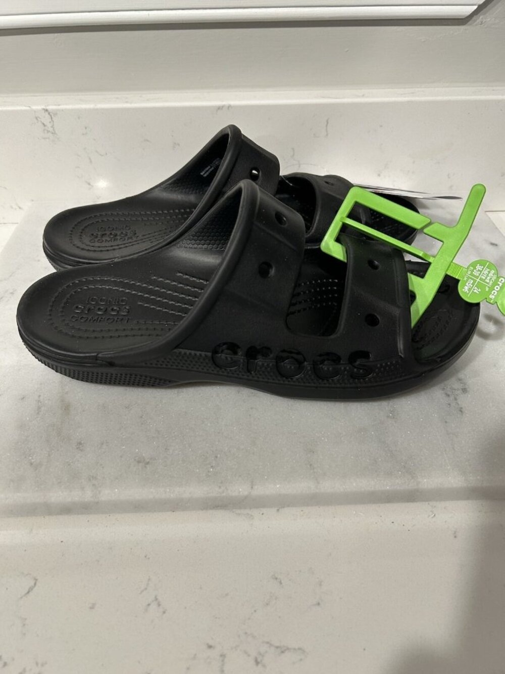 Crocs Men's and Women's Sandals - Baya Sandals, Waterproof Shower Shoes M6 W8 - Picture 3 of 6